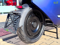 1730203460_elektroskutr_els_moto_es1_pro-11.jpg