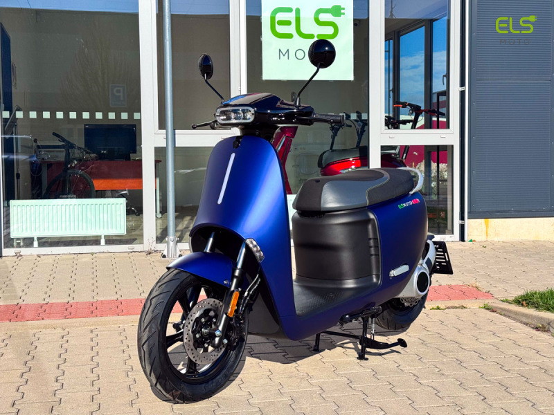 1730203461_elektroskutr_els_moto_es1_pro.jpg